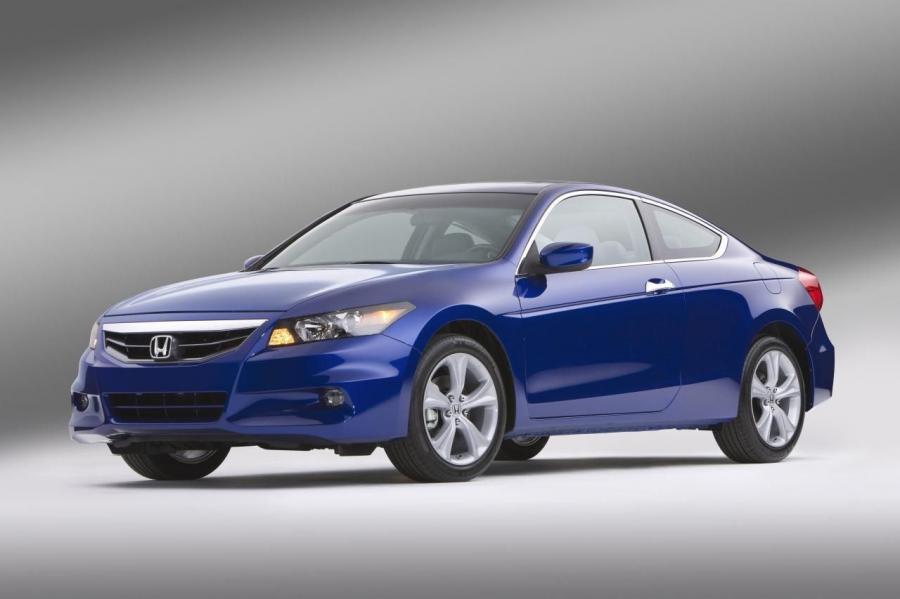  Honda Accord Coupe 2011 года  (фото 10 из 14)